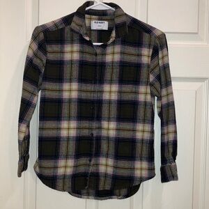 Old Navy Girls Plaid Flannel Shirt Size L 10–12 Pink Navy Olive Button Down